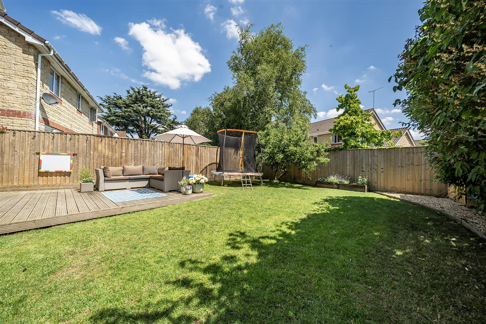 Oak Road, Chippenham